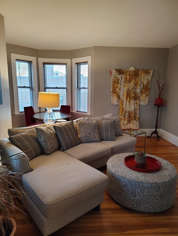 357 Lafayette St # 2