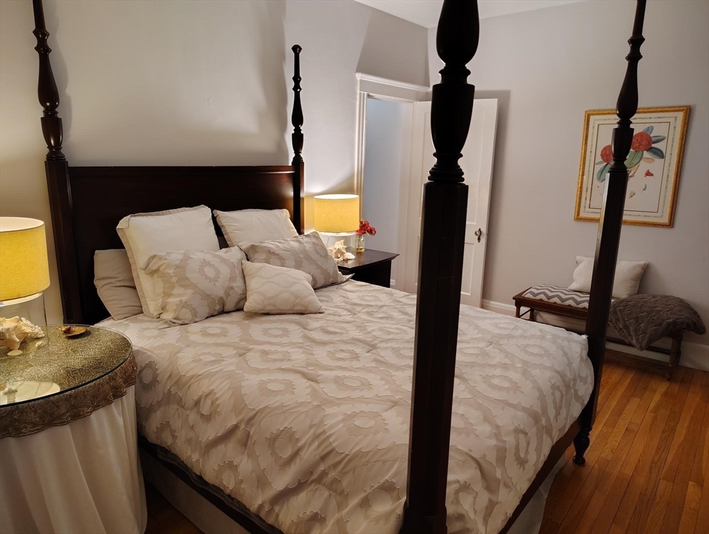 357 Lafayette St # 2