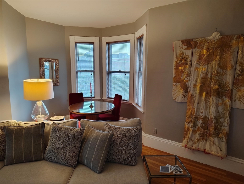 357 Lafayette St # 2