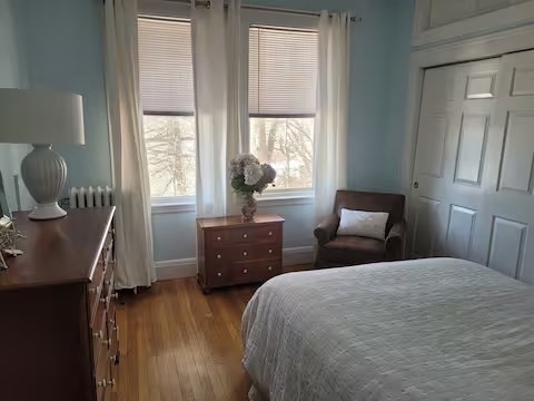 357 Lafayette St # 2