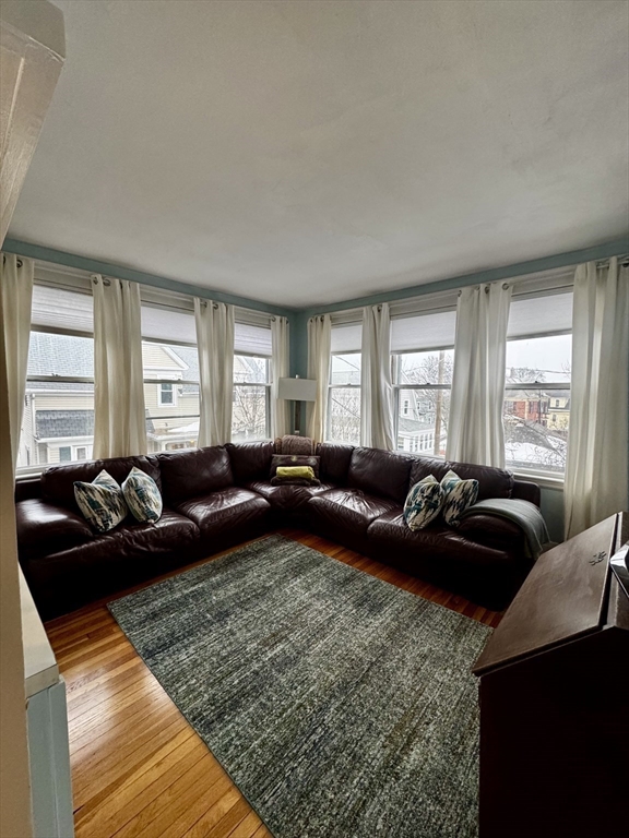 357 Lafayette St # 2