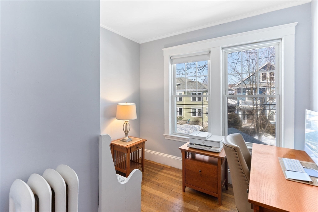 16-18 Pondview Rd