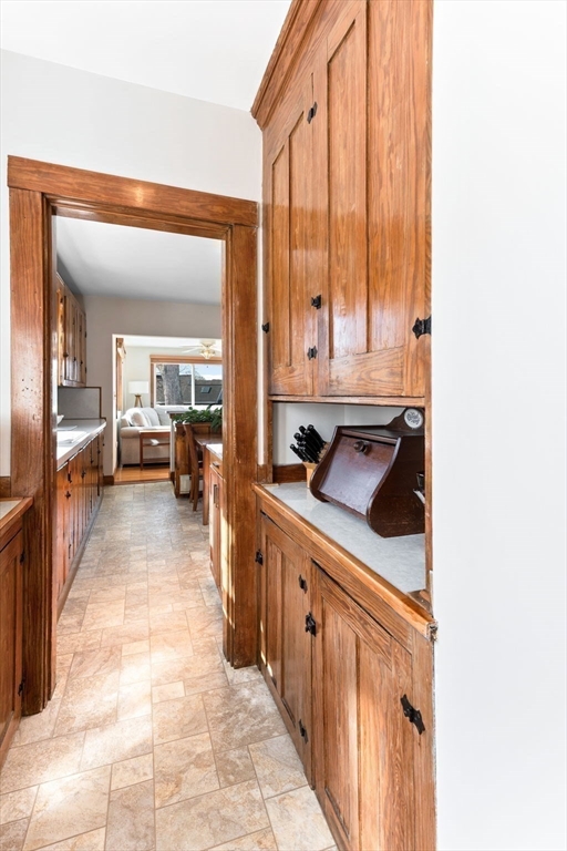 16-18 Pondview Rd
