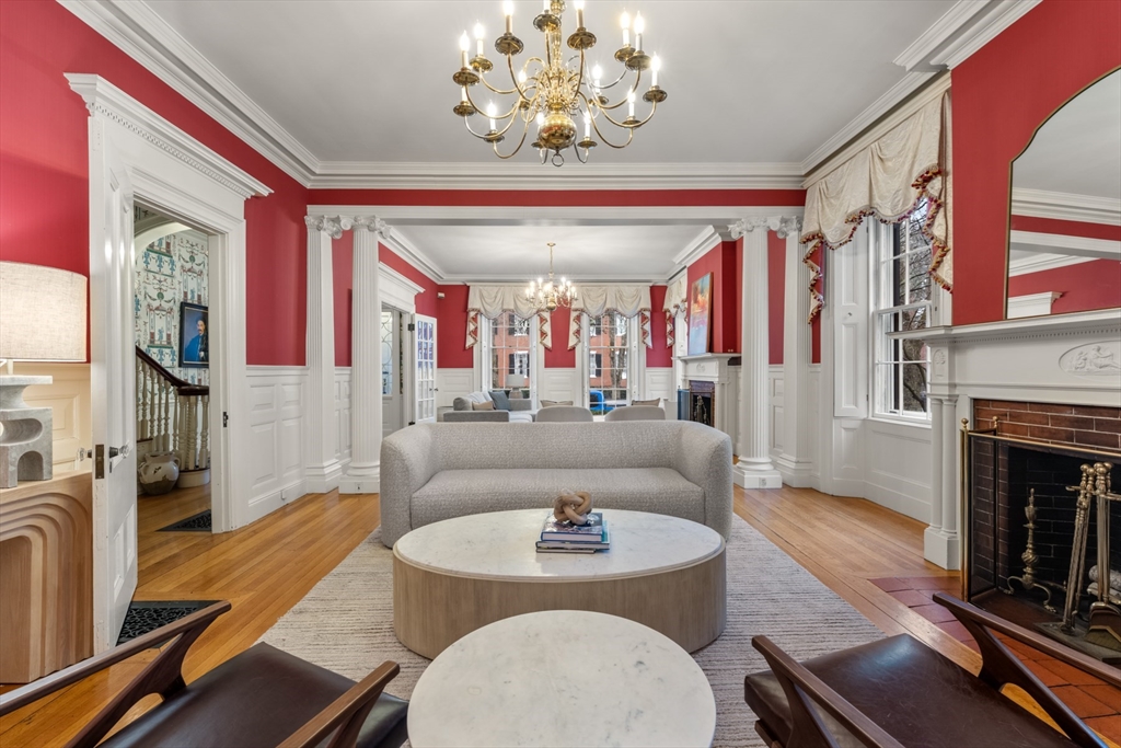 40 Chestnut St