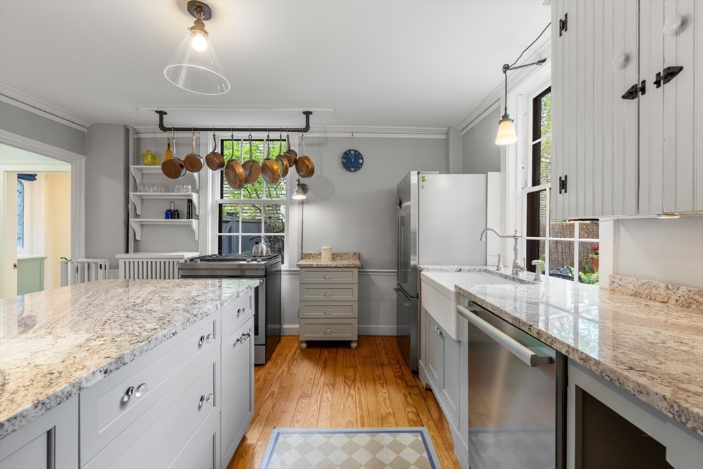 114 Federal St # 114