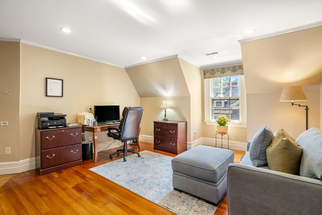 7 Hamilton St # 3