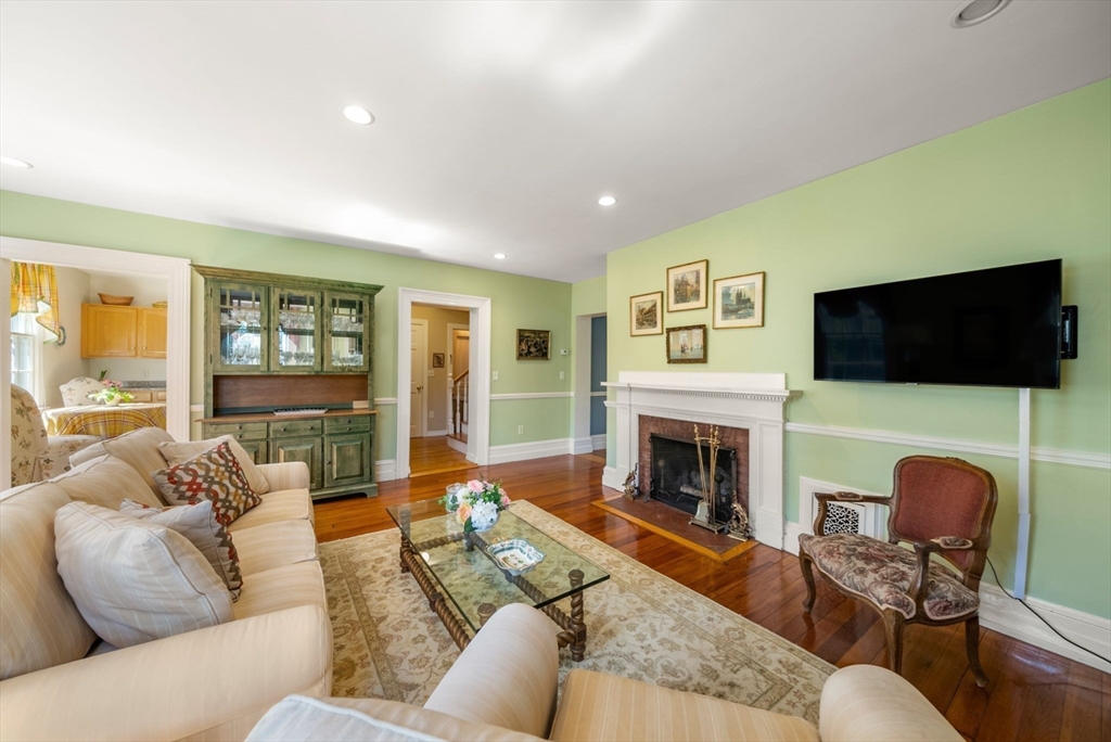 7 Hamilton St # 3