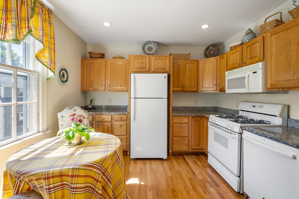 7 Hamilton St # 3
