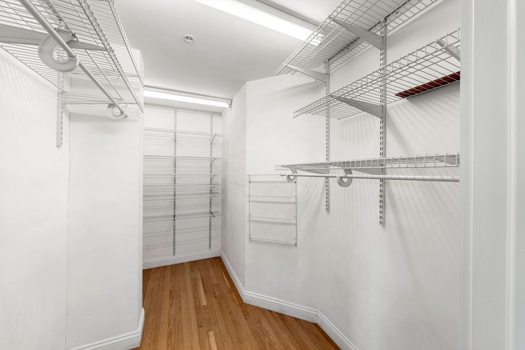 141 Washington St # 3