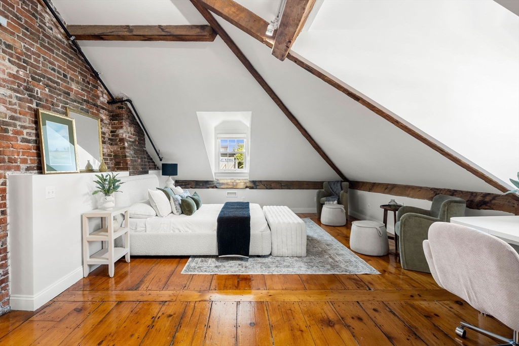 141 Washington St # 3