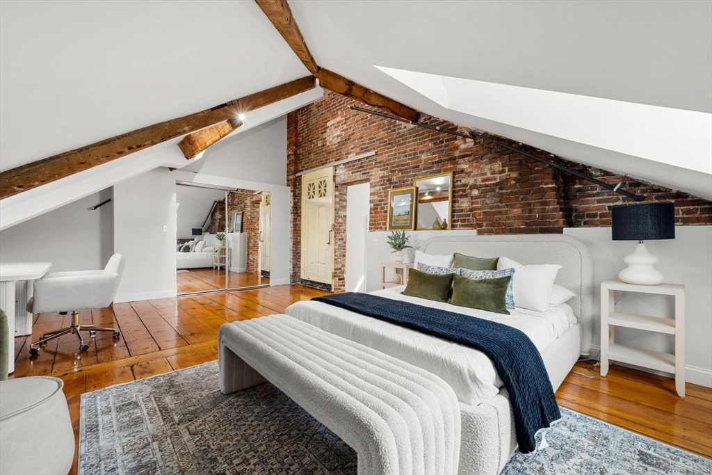 141 Washington St # 3
