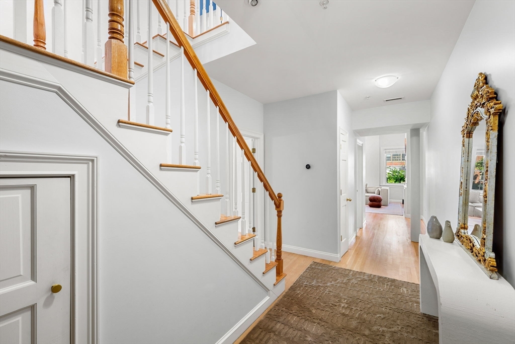 141 Washington St # 3