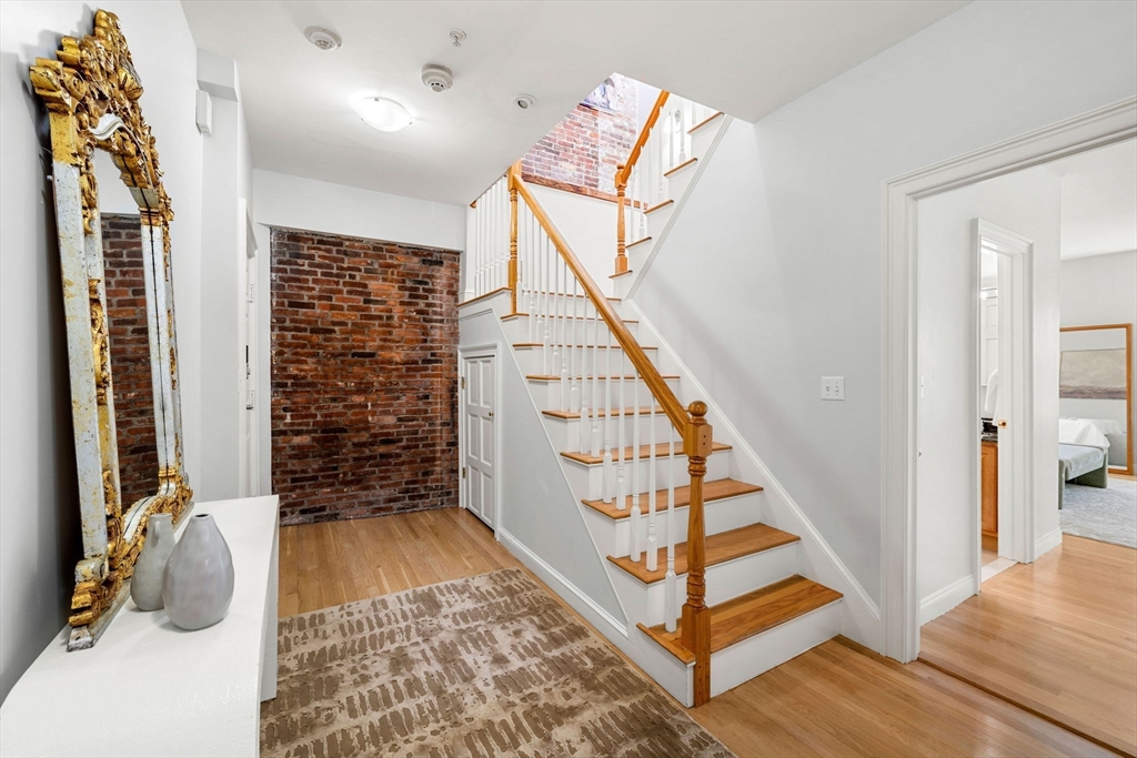 141 Washington St # 3
