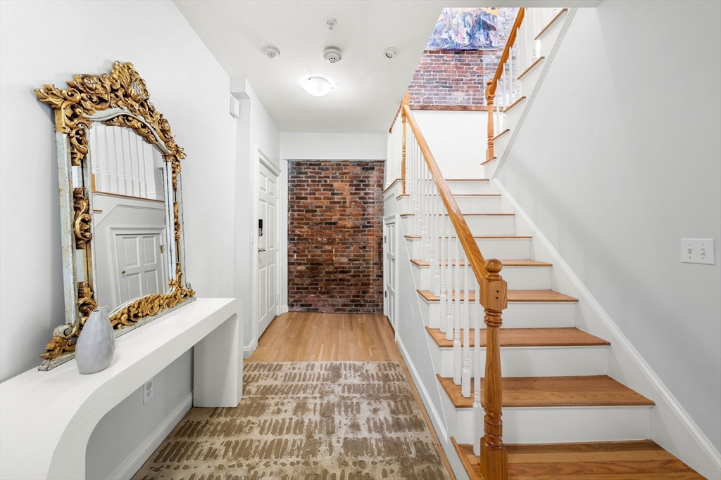 141 Washington St # 3