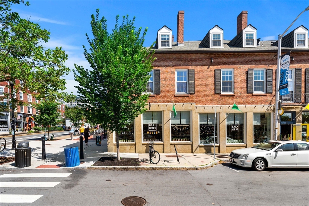 141 Washington St # 3