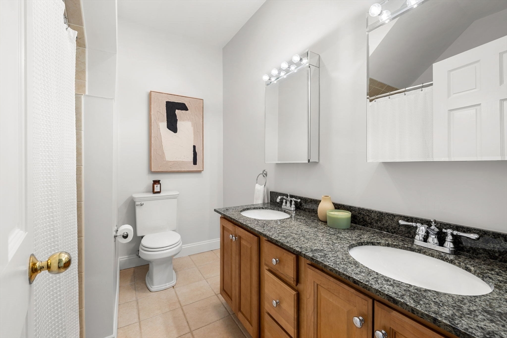 141 Washington St # 3