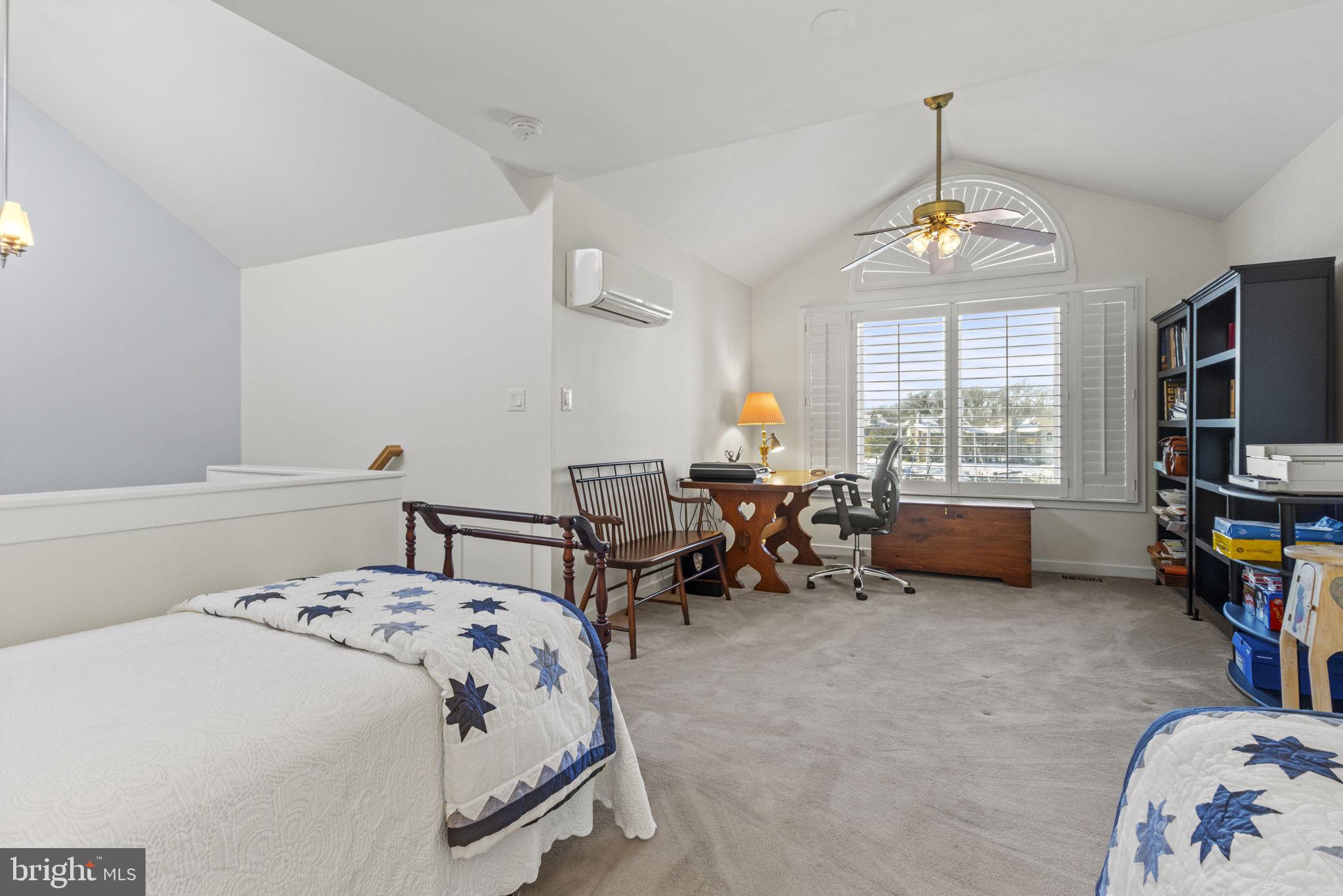 2156 CHESAPEAKE HARBOUR DRIVE