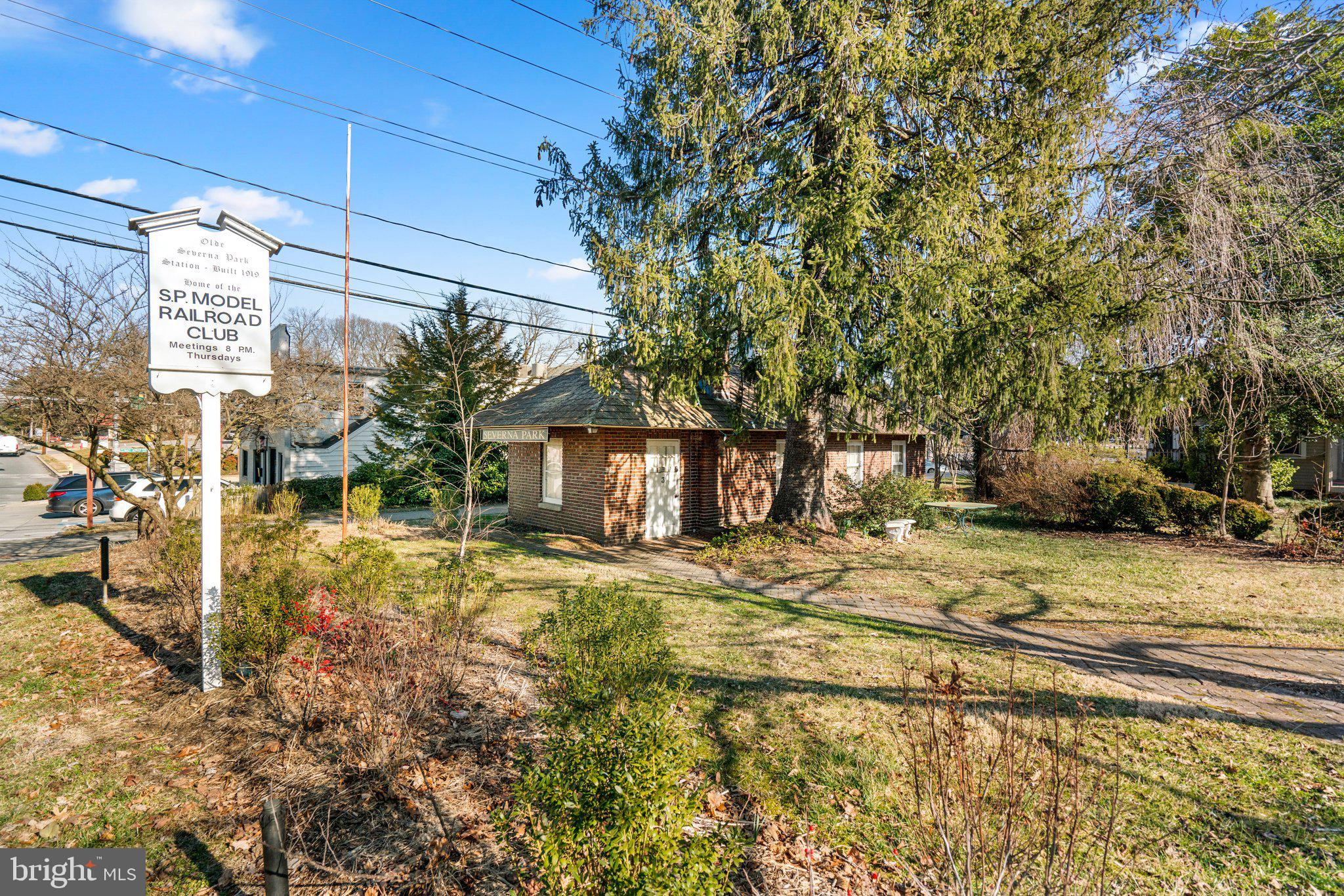 108 RIGGS AVENUE