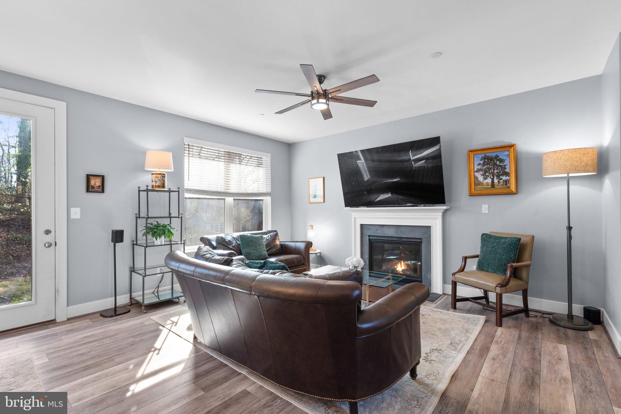 823 CHESTNUT TREE DRIVE