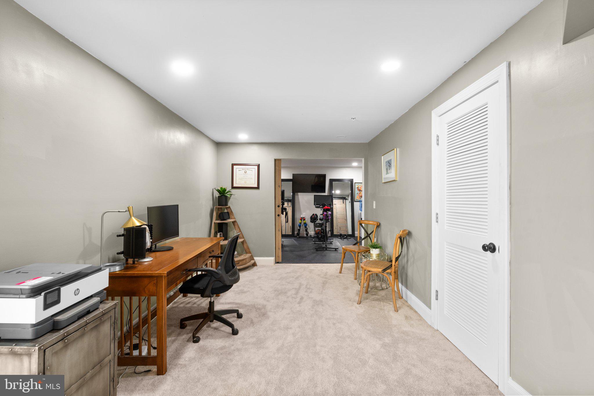 823 CHESTNUT TREE DRIVE