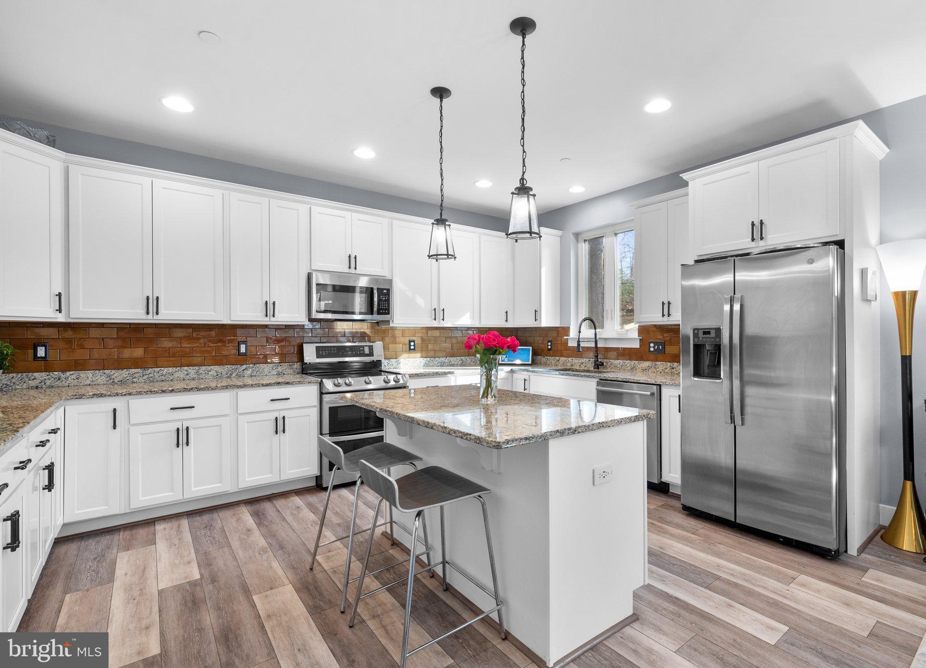 823 CHESTNUT TREE DRIVE