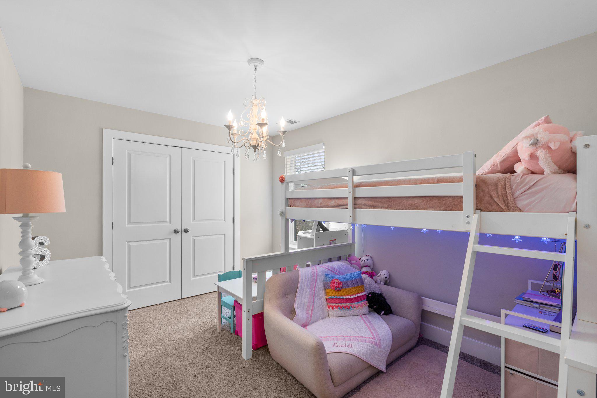 823 CHESTNUT TREE DRIVE