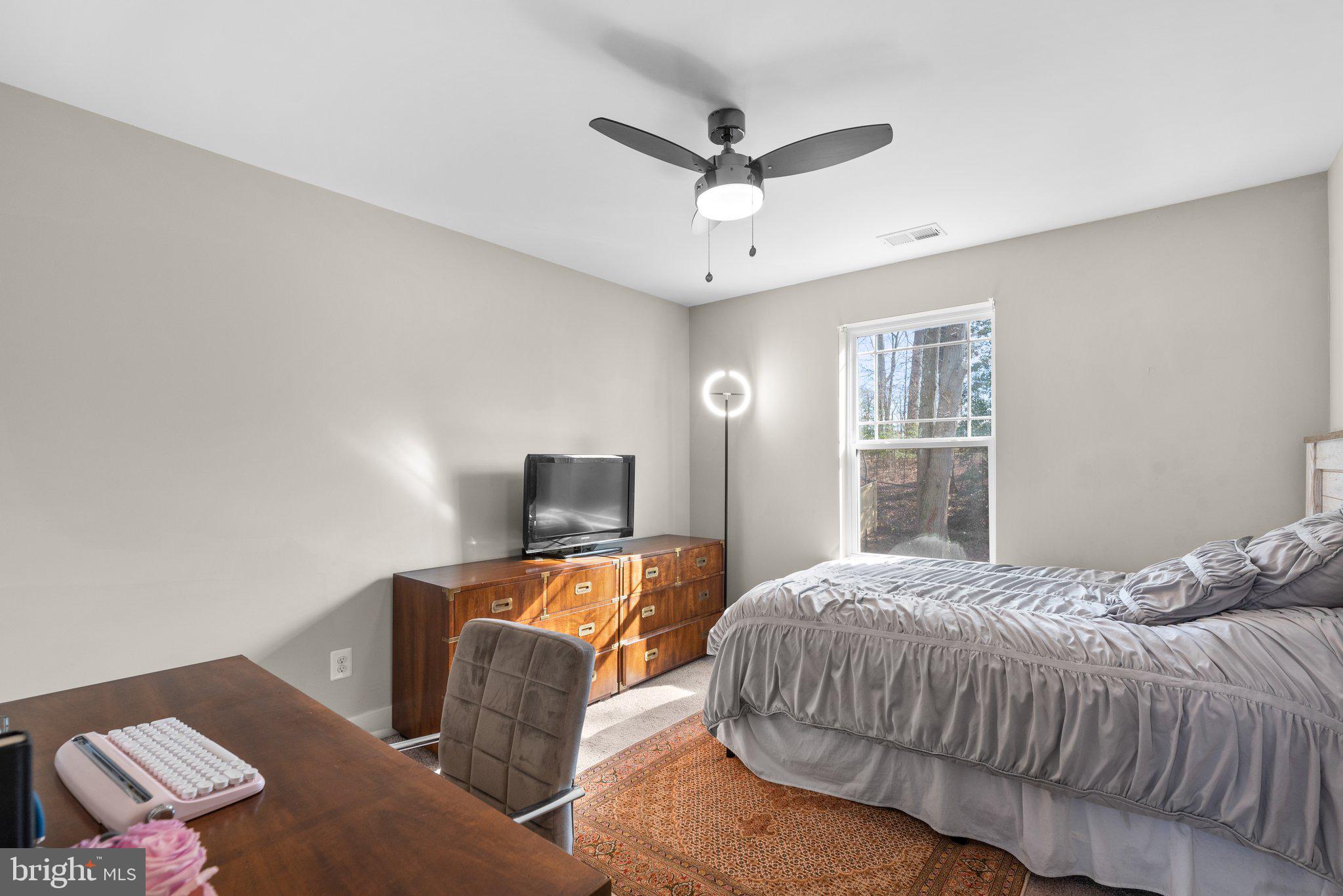 823 CHESTNUT TREE DRIVE