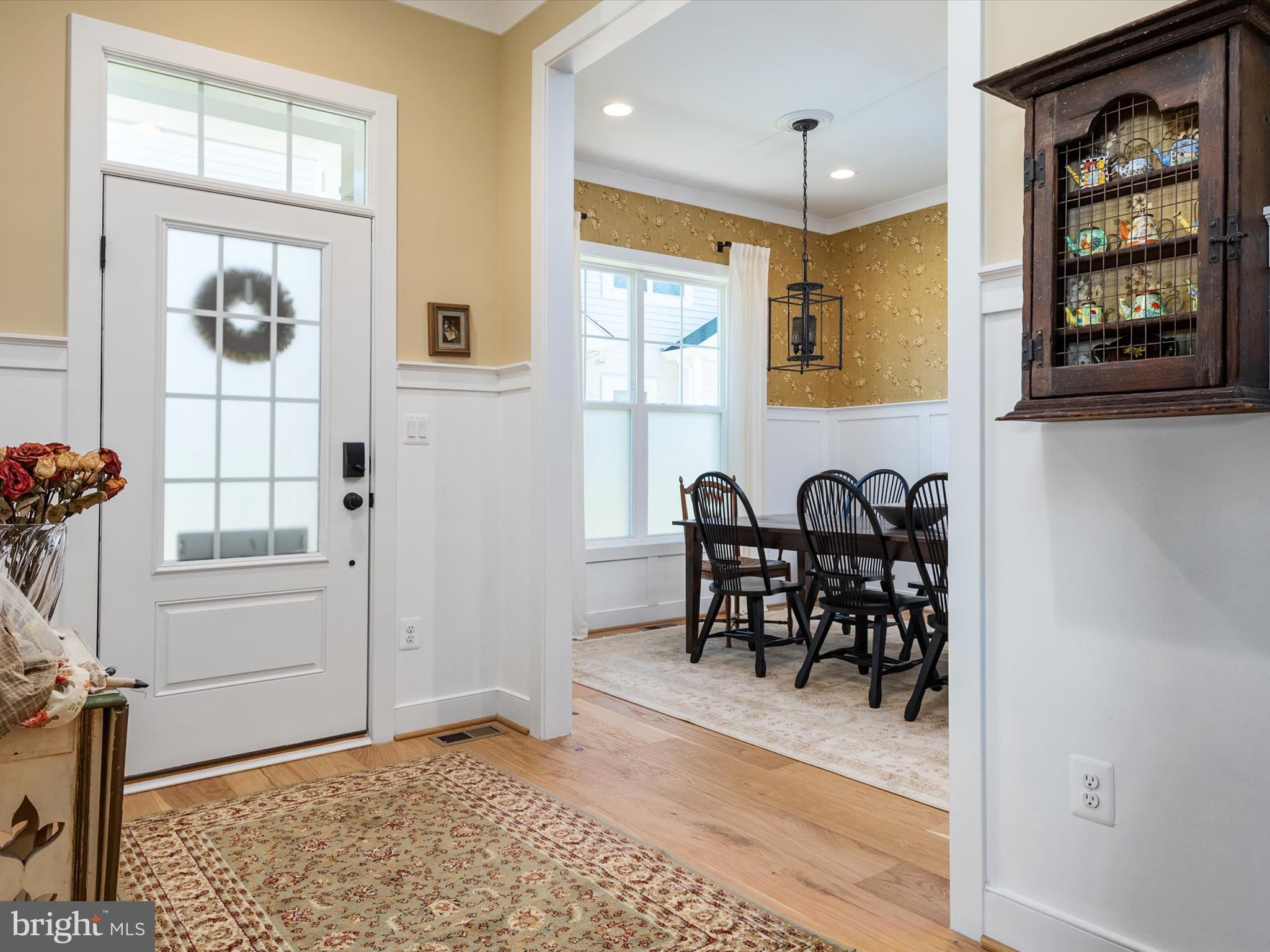 4017 CURLED DOCK LANE