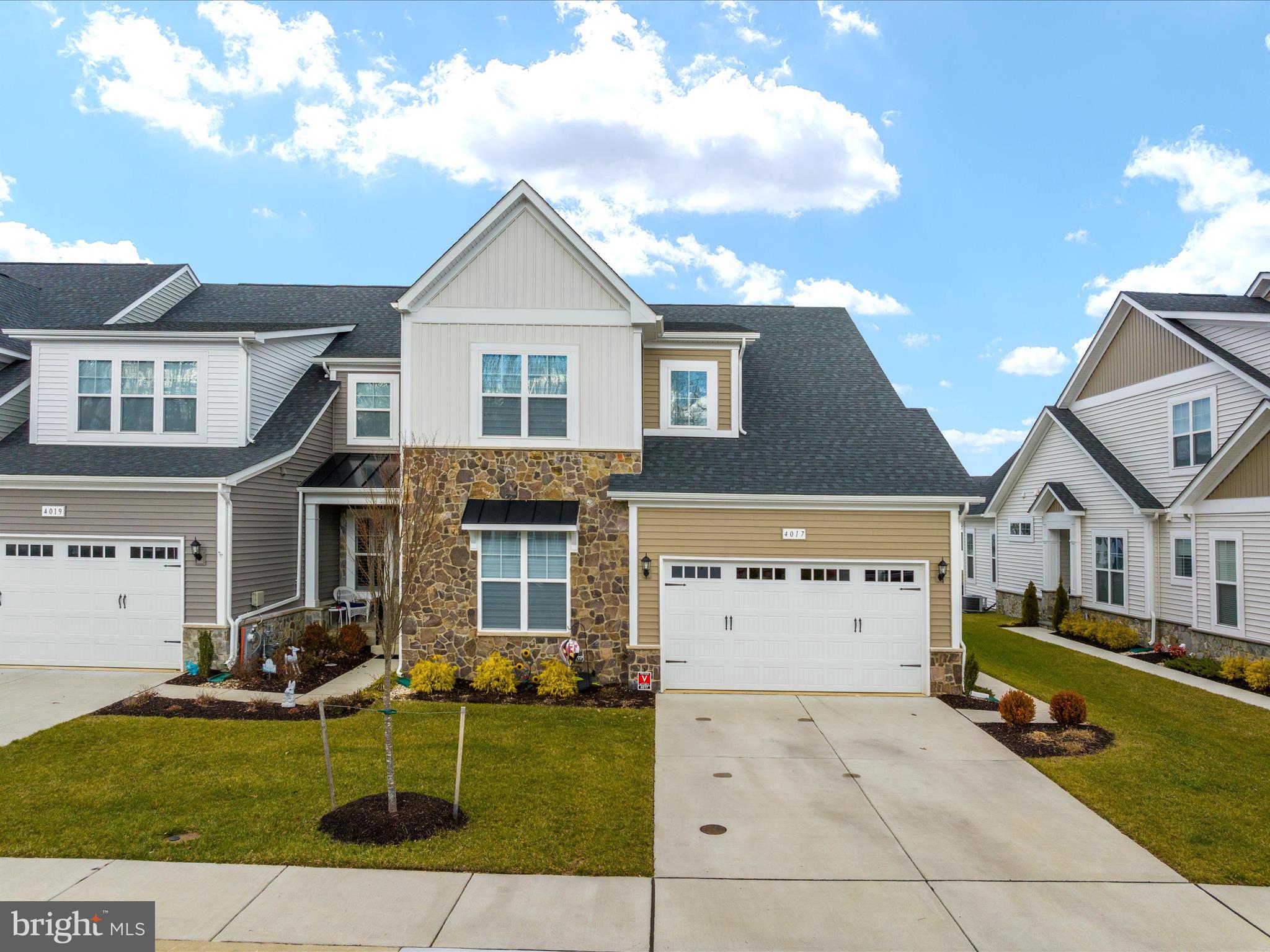 4017 CURLED DOCK LANE