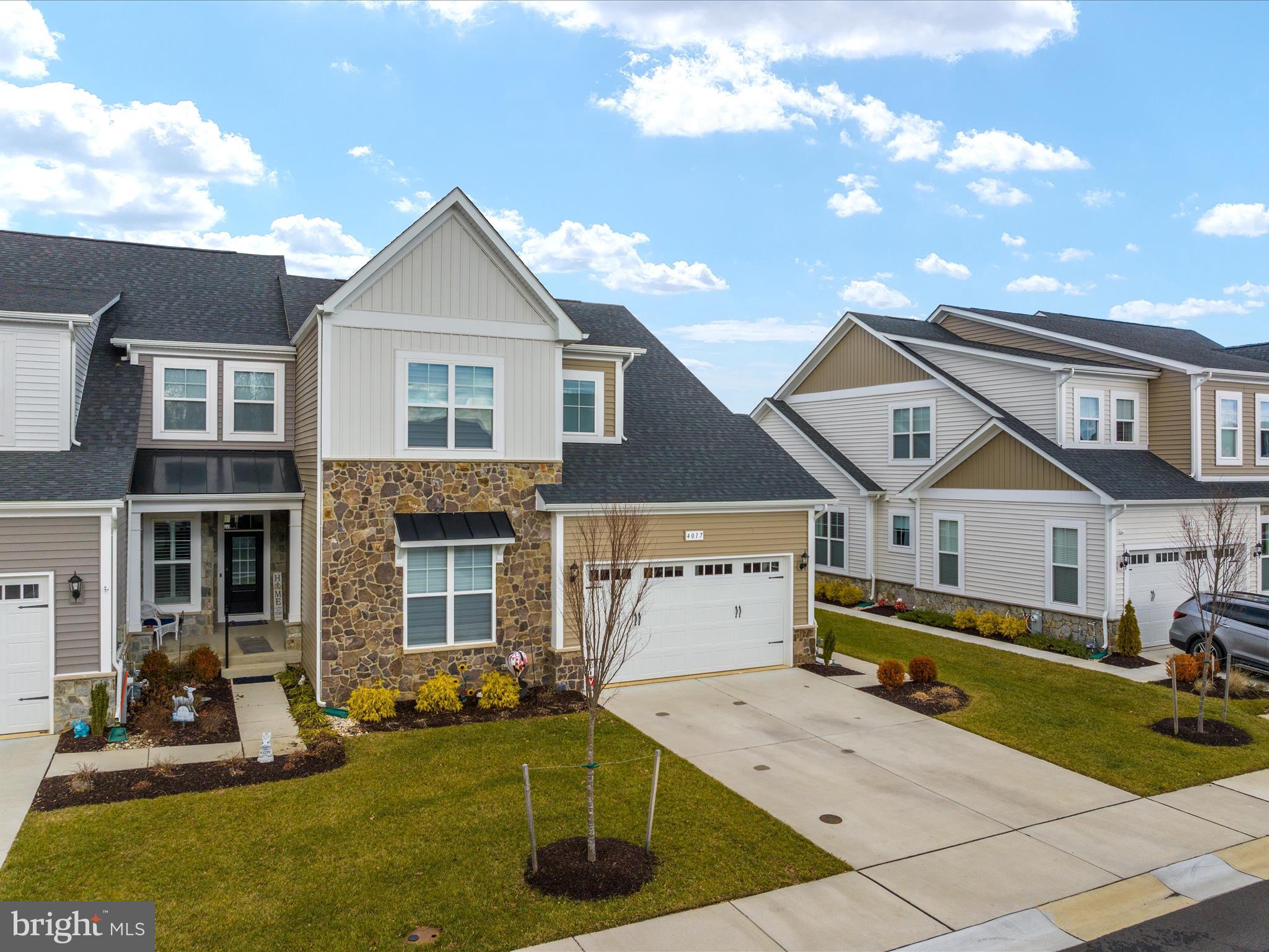 4017 CURLED DOCK LANE