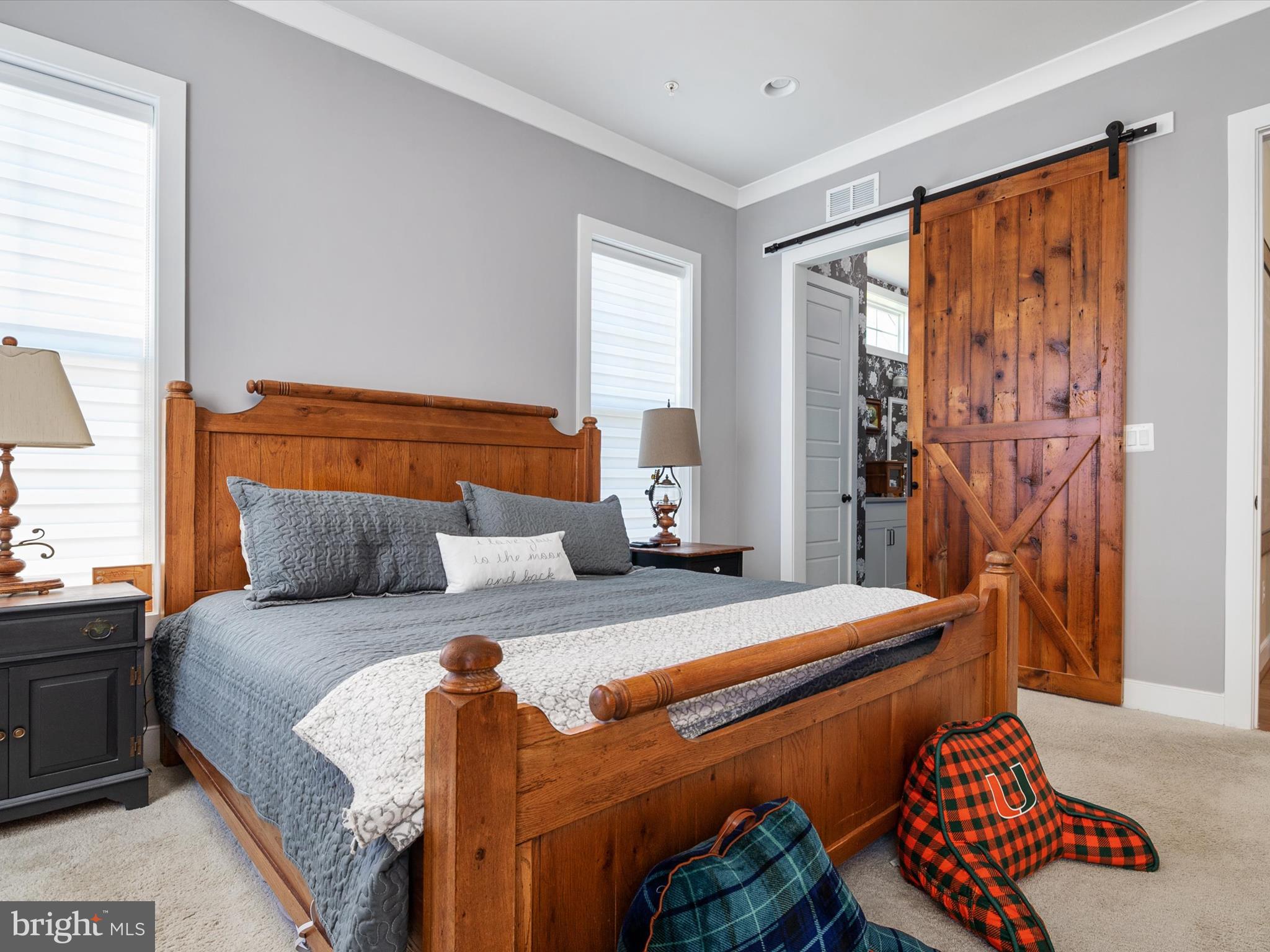 4017 CURLED DOCK LANE