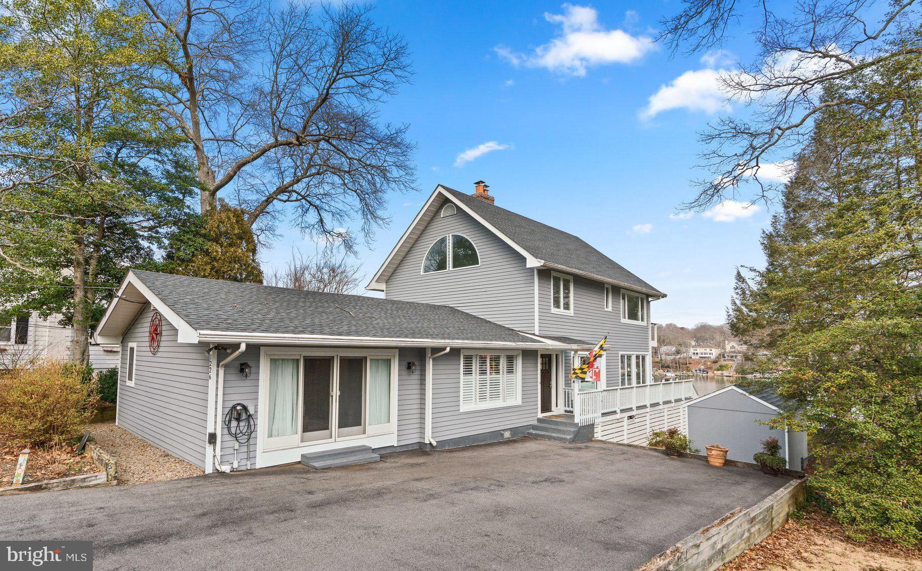 1226 SEVERNVIEW DRIVE