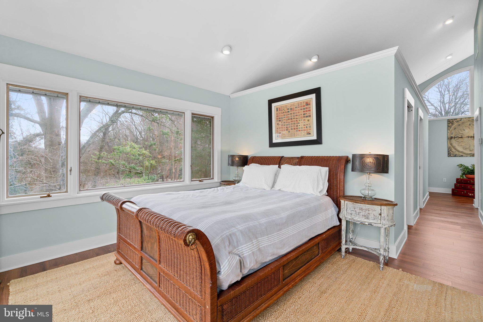 1226 SEVERNVIEW DRIVE