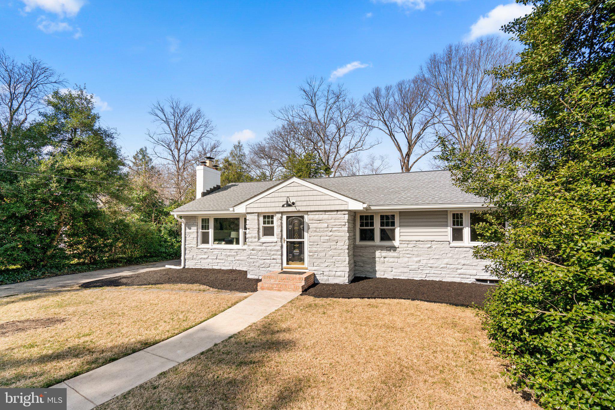 44 HATTON DRIVE