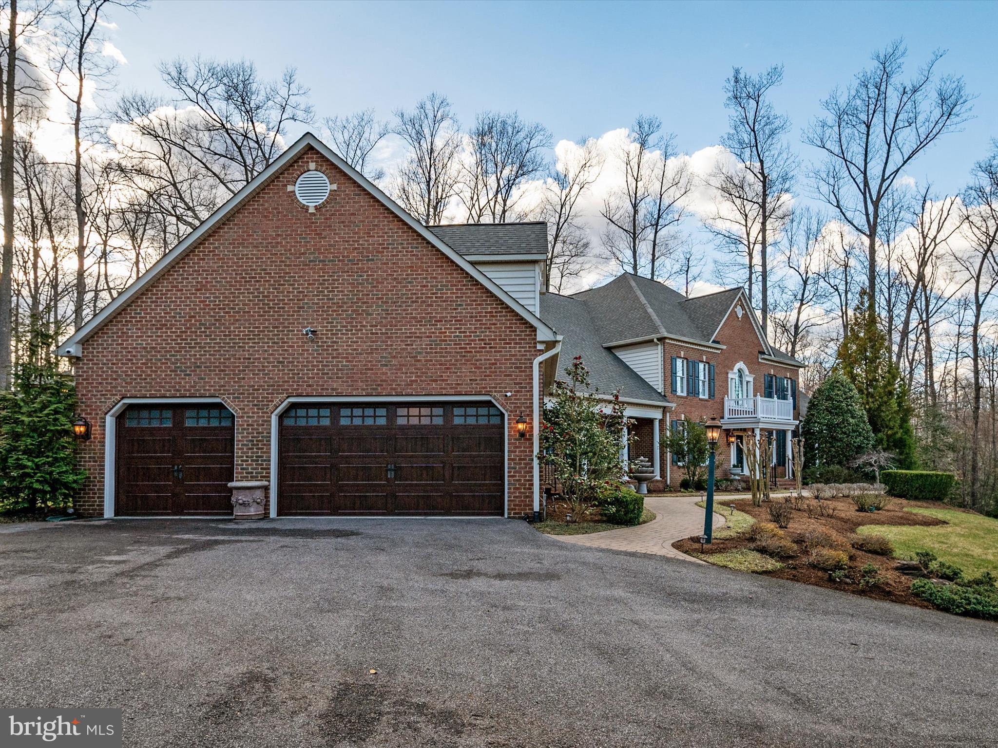 3106 FERN HILL COURT