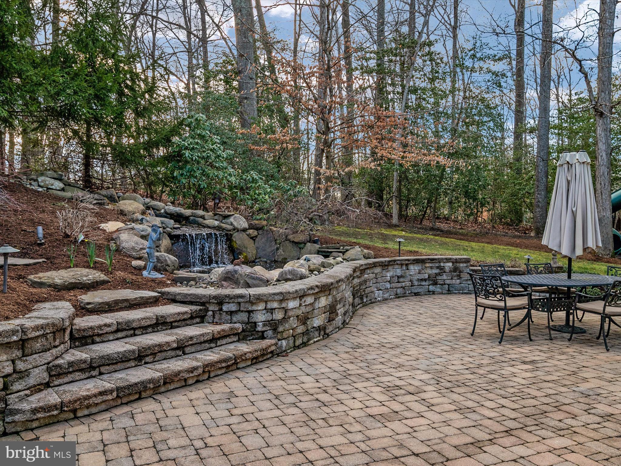 3106 FERN HILL COURT