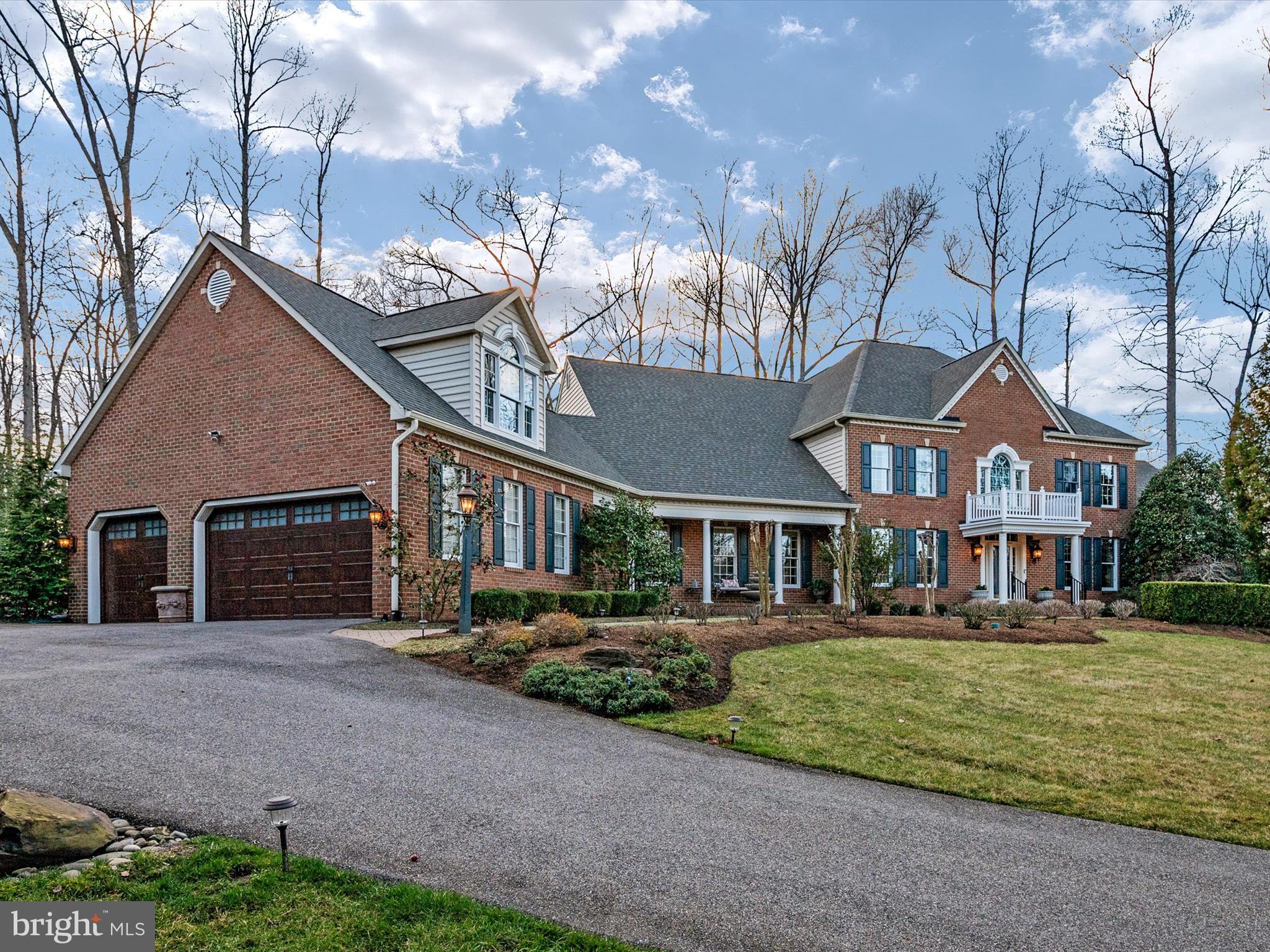 3106 FERN HILL COURT