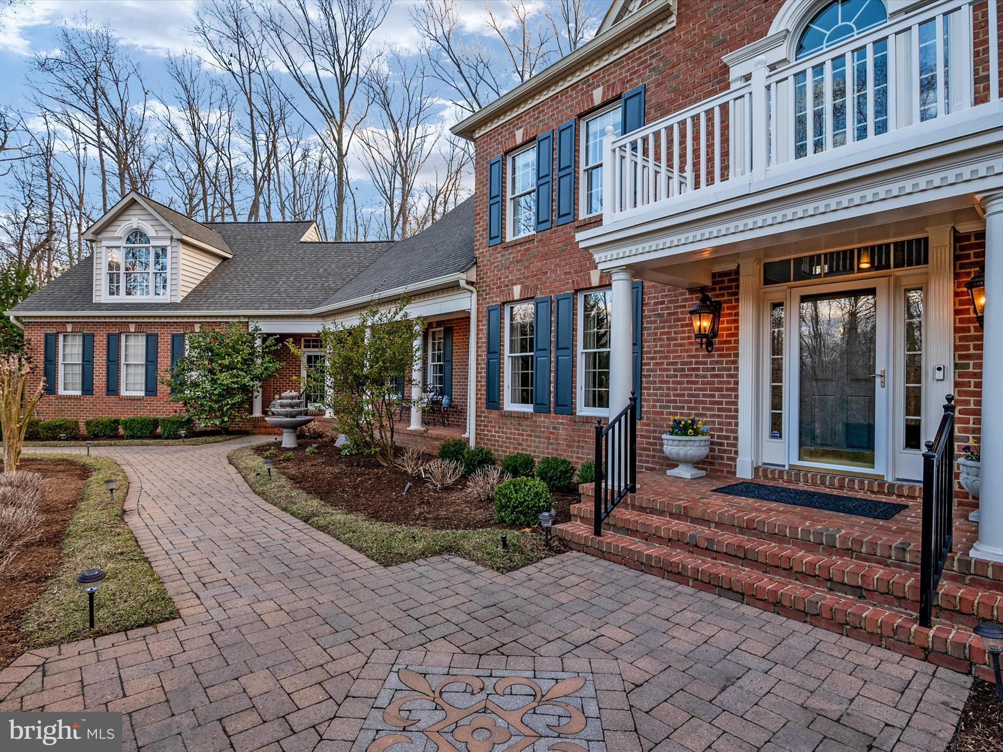 3106 FERN HILL COURT