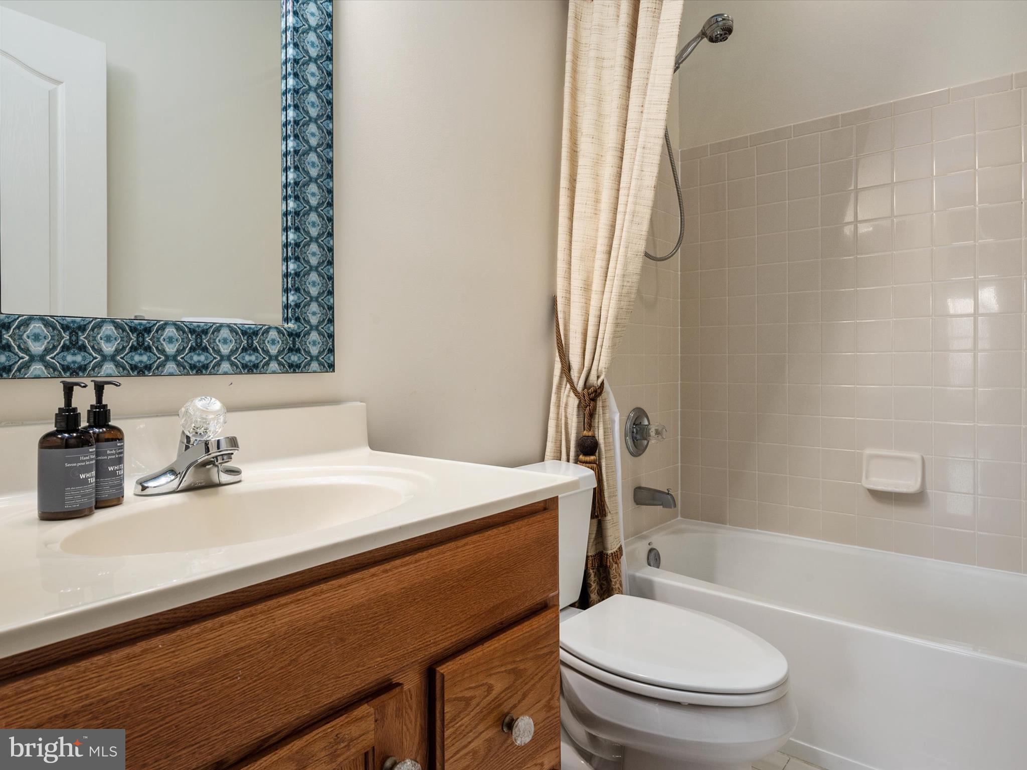 3106 FERN HILL COURT