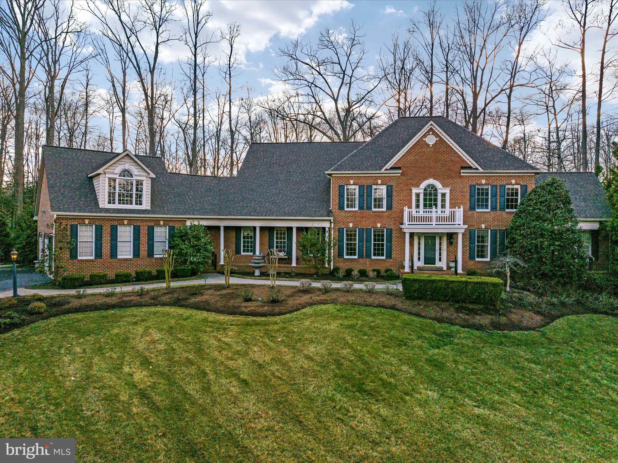 3106 FERN HILL COURT
