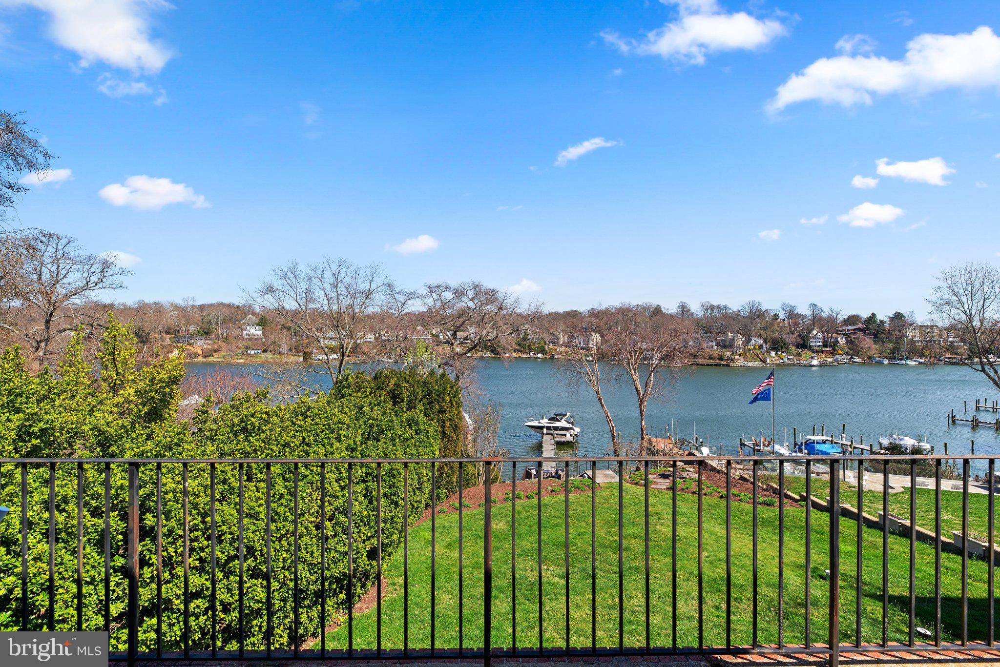 1210 SEVERNVIEW DRIVE
