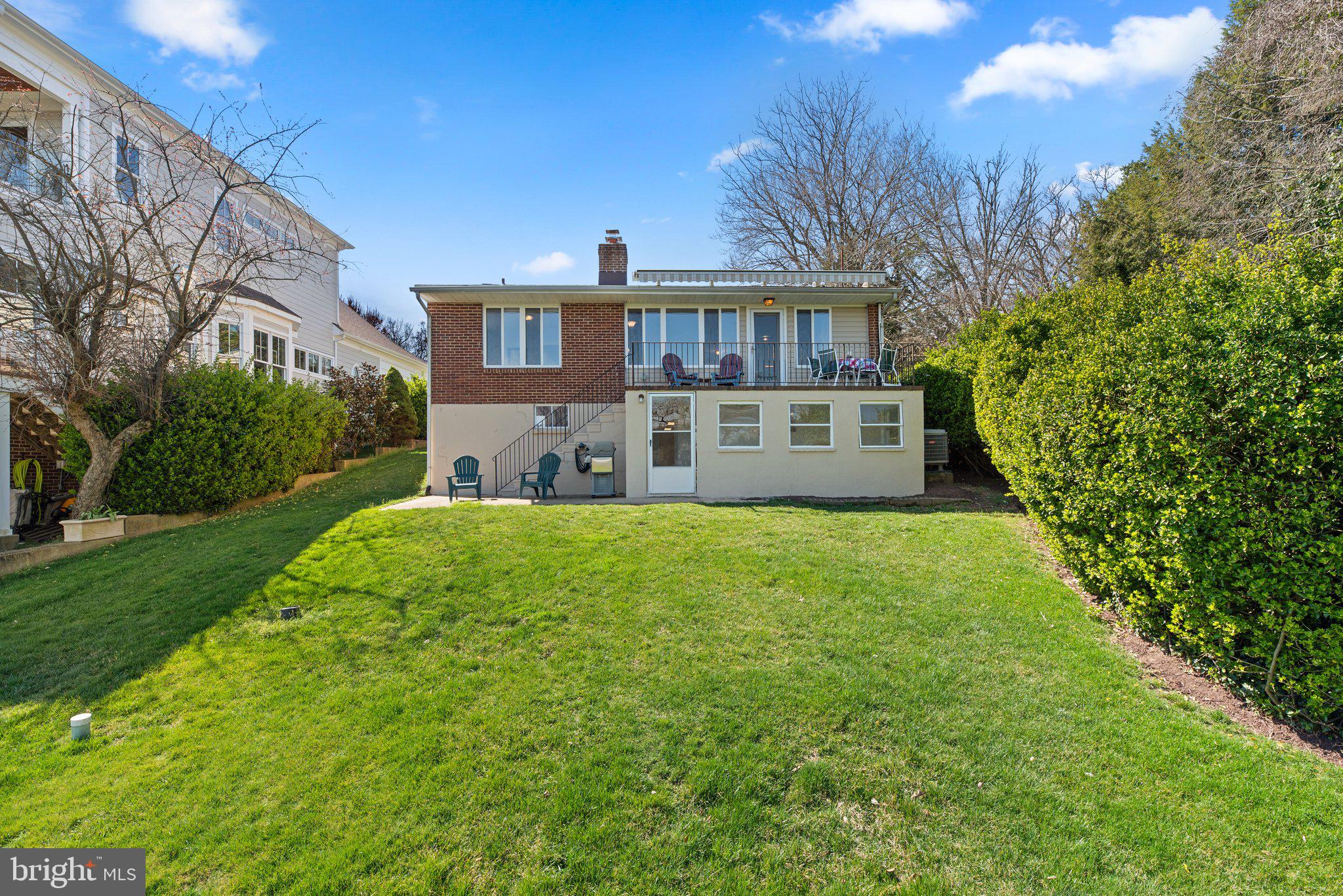 1210 SEVERNVIEW DRIVE