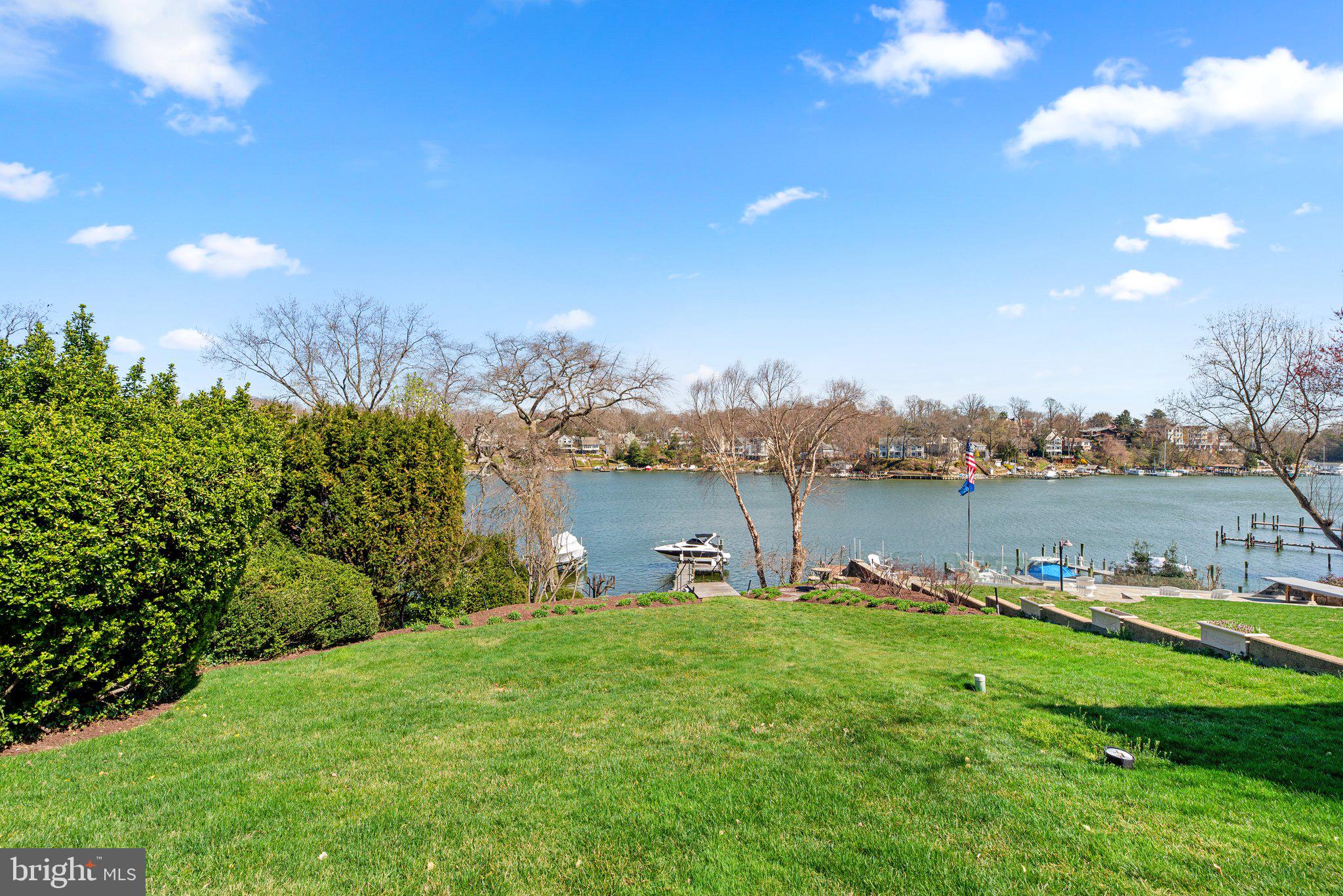 1210 SEVERNVIEW DRIVE