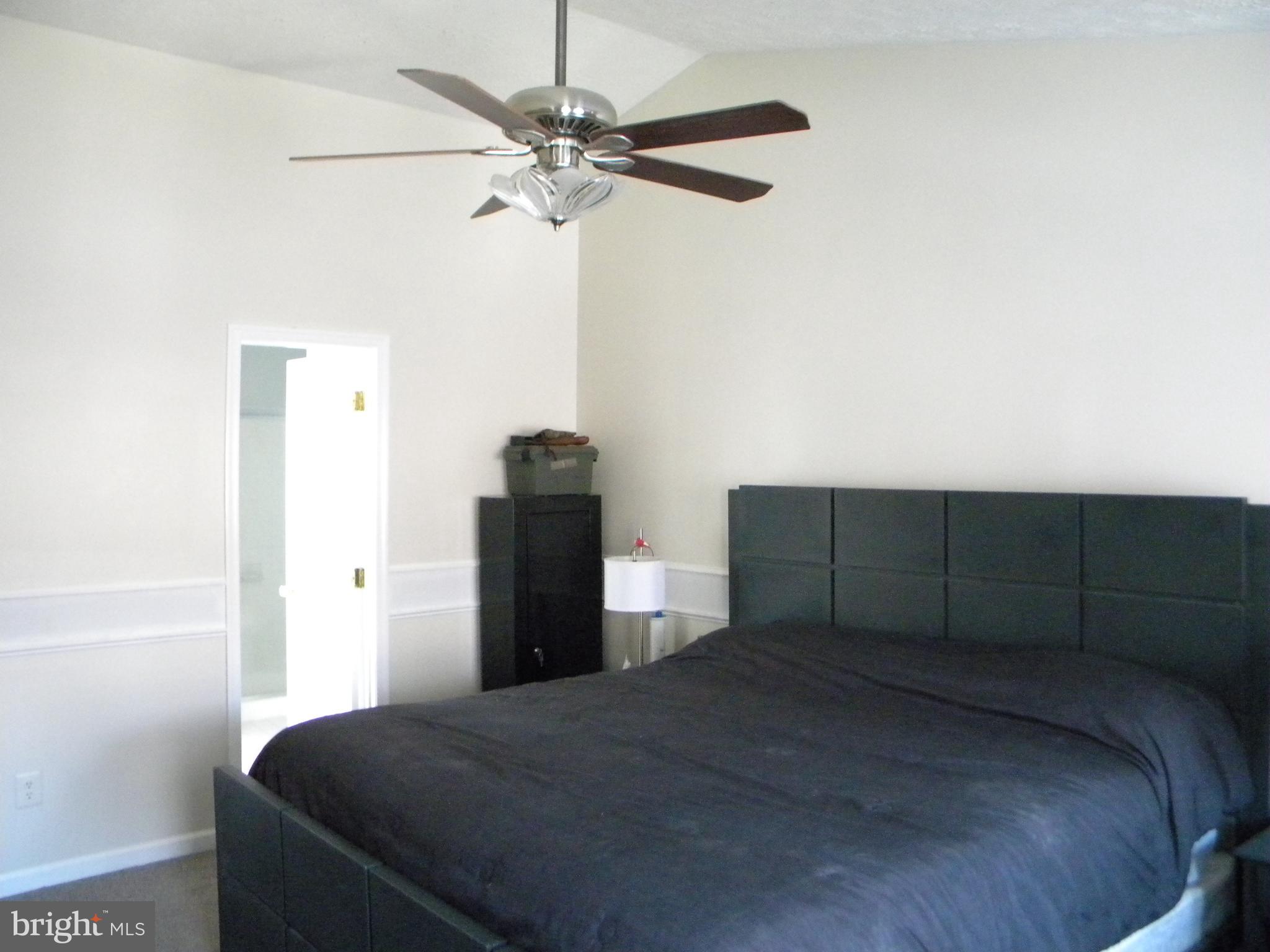431 TWIN OAKS ROAD