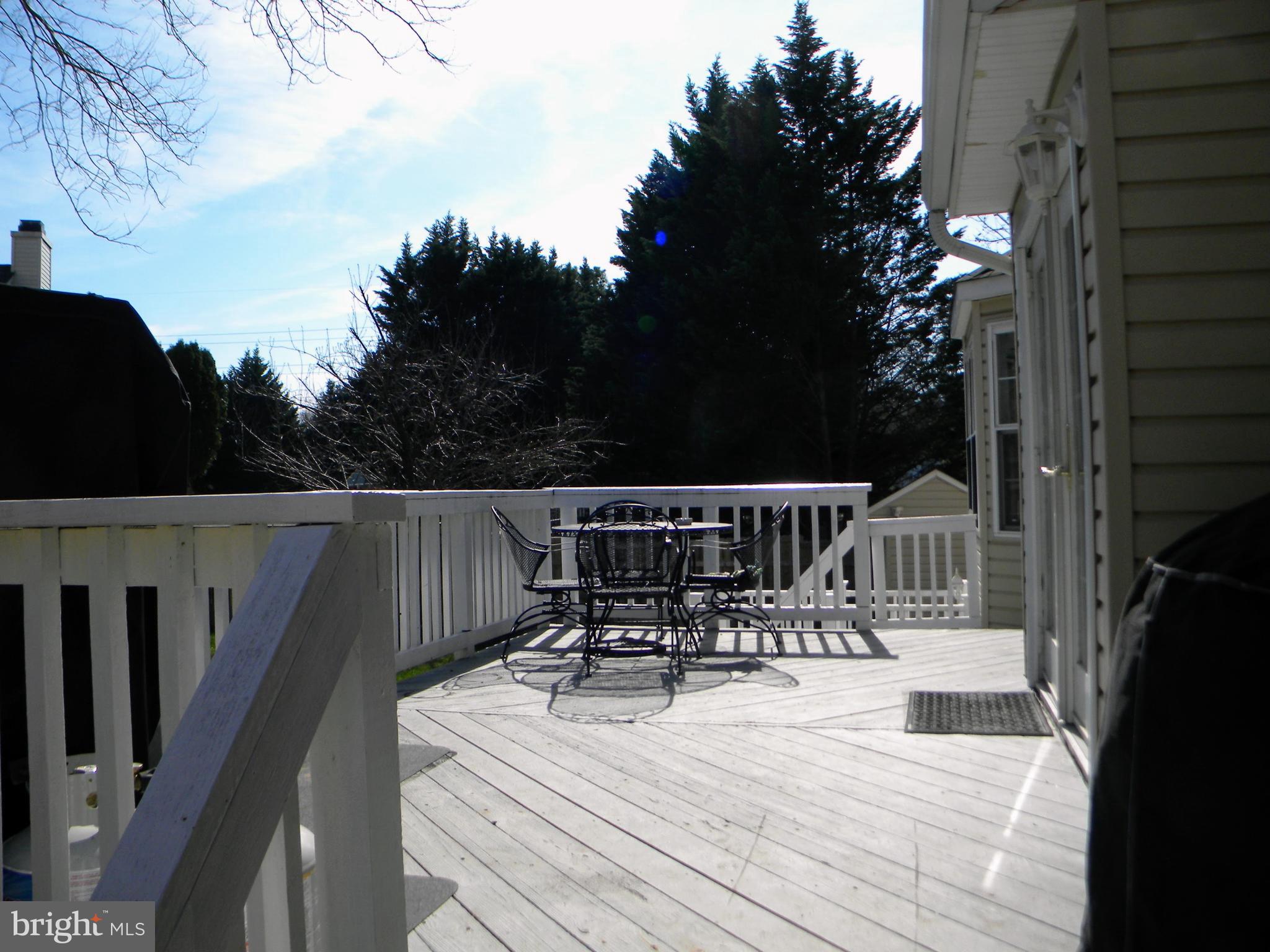 431 TWIN OAKS ROAD