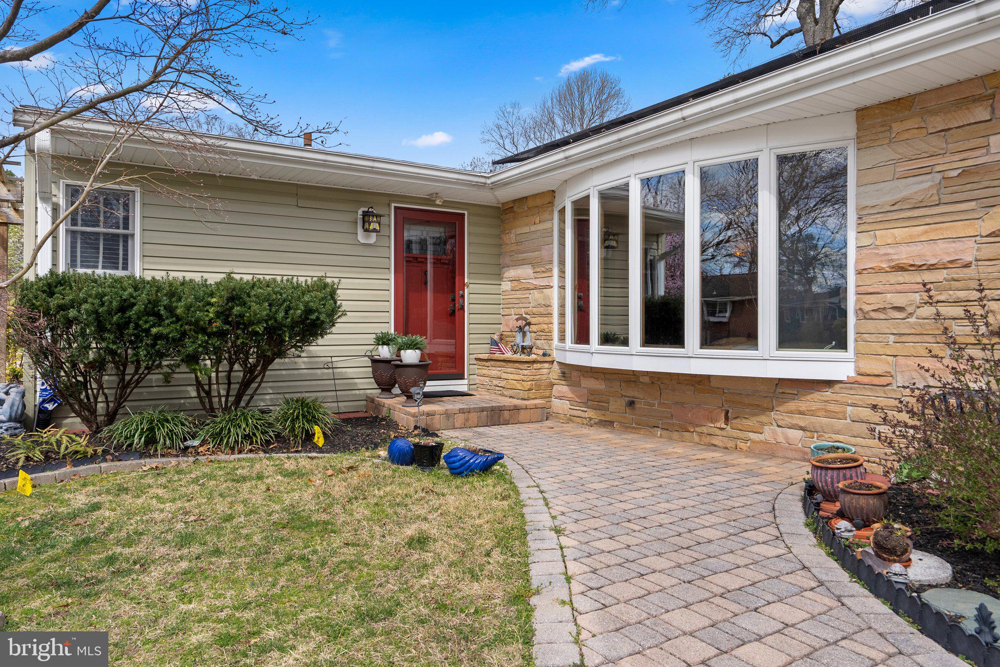 8 MARBURY ROAD