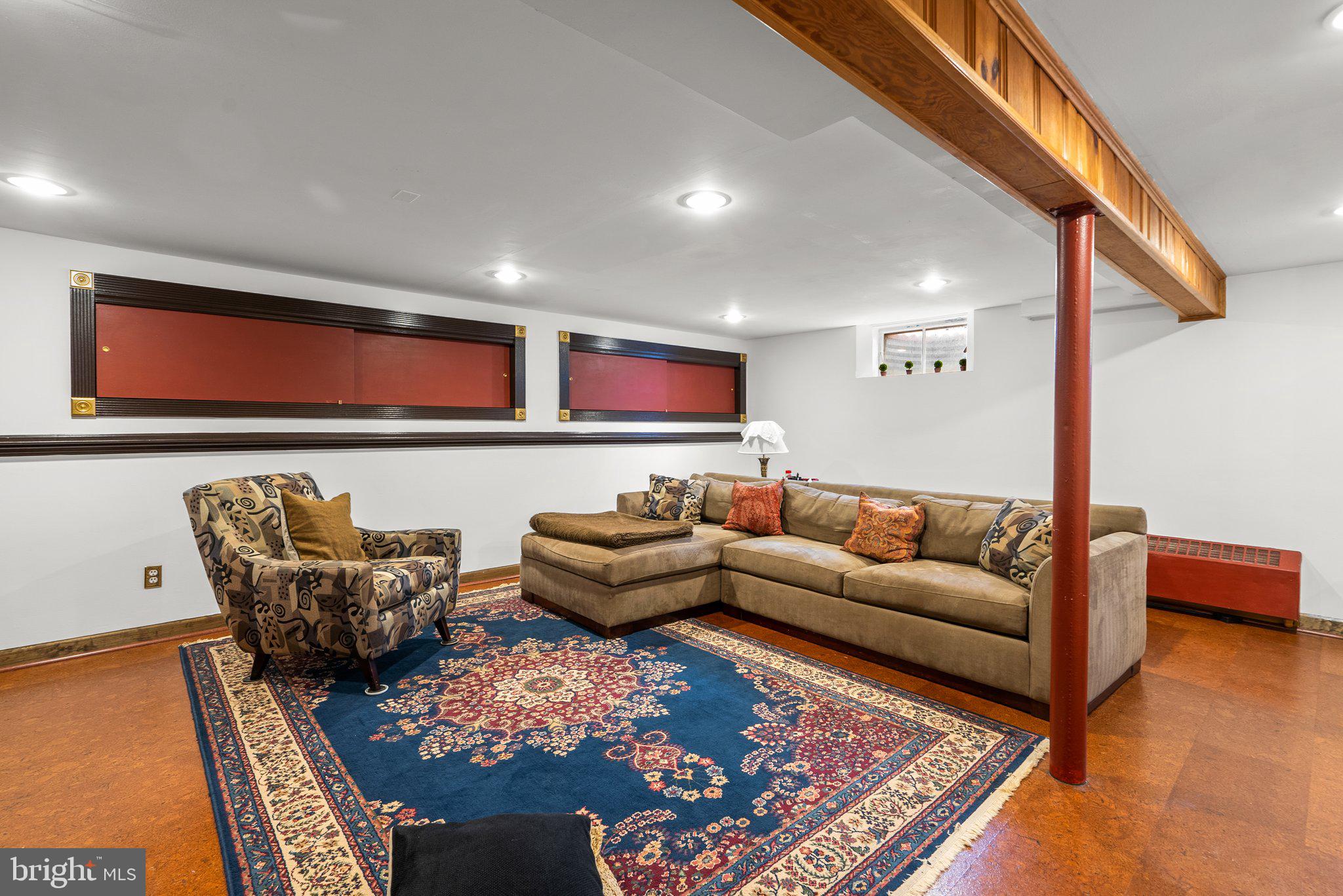 8 MARBURY ROAD