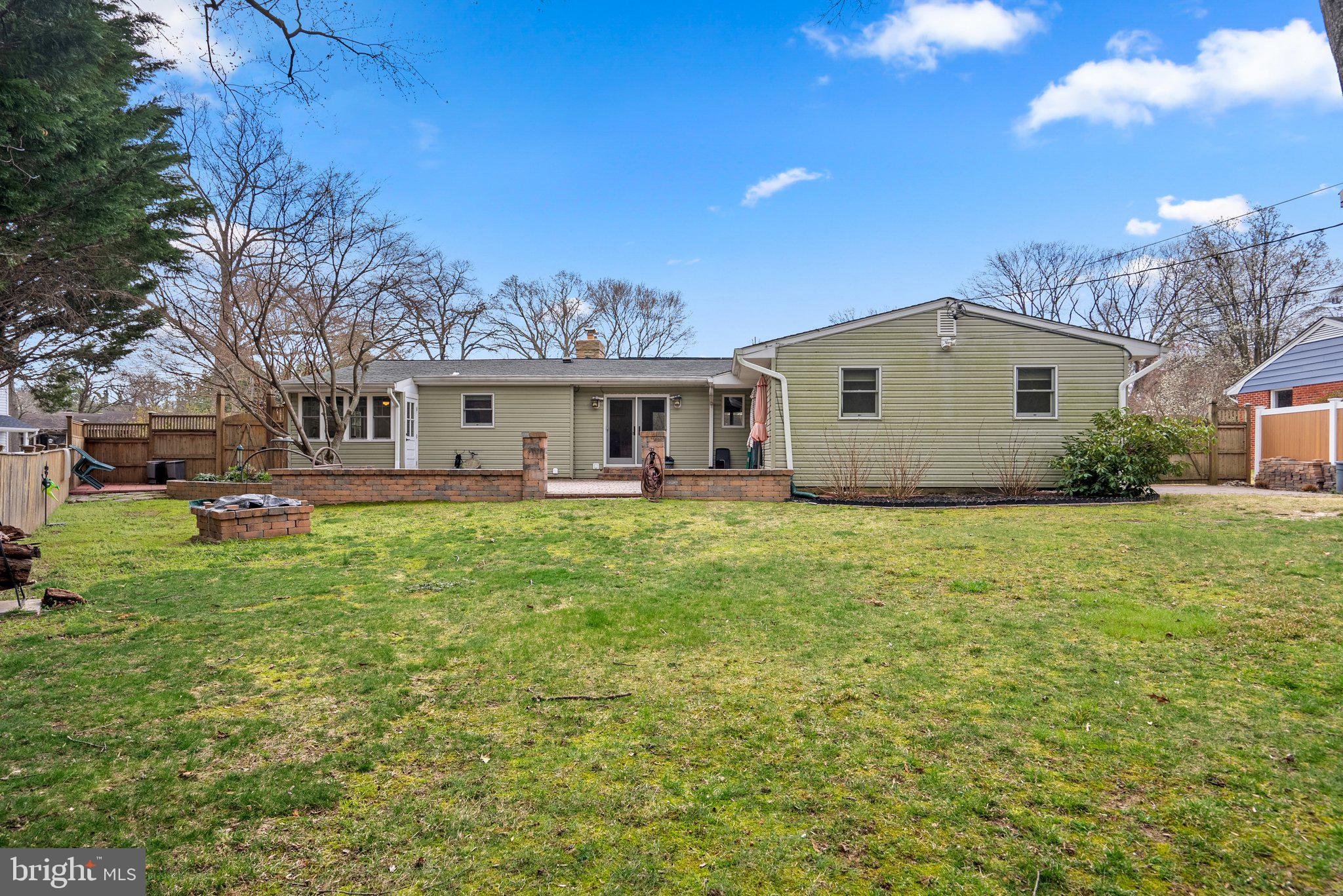 8 MARBURY ROAD