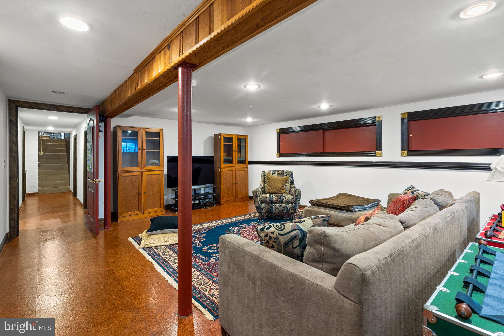 8 MARBURY ROAD