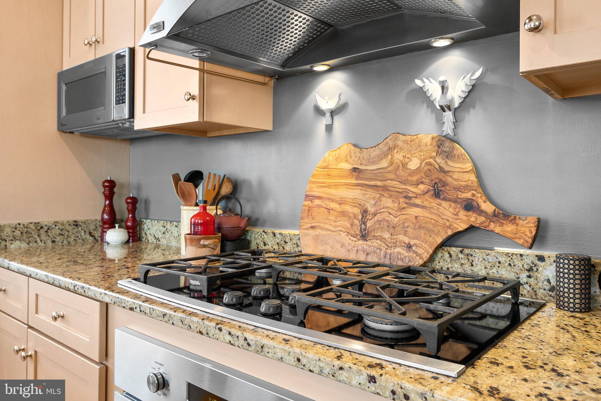 66 FRANKLIN STREET 411